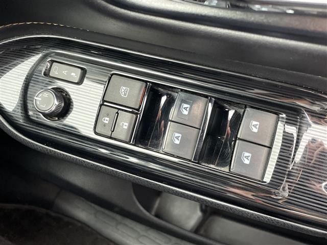Toyota ESQUIRE 2019 7929989-2