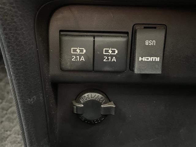 Toyota ESQUIRE 2019 7929989-8