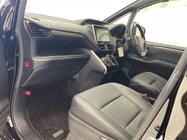 Toyota ESQUIRE 2017 7930034-6