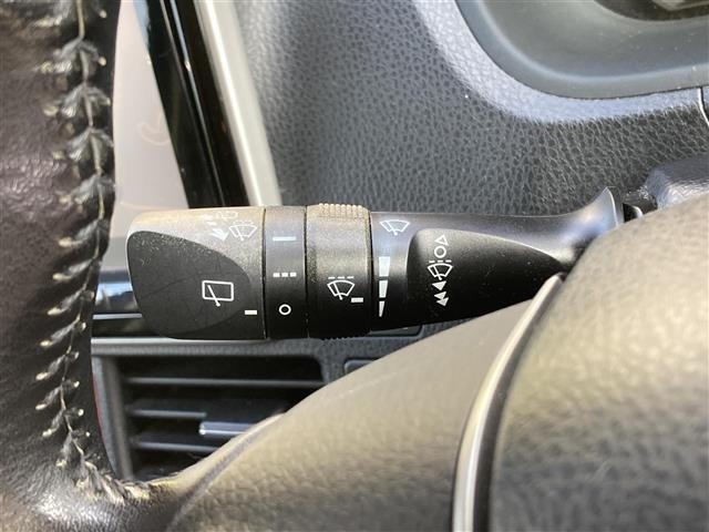 Toyota ESQUIRE 2015 7930035-1