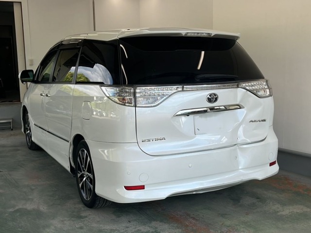 Toyota ESTIMA 2015 7930706-1
