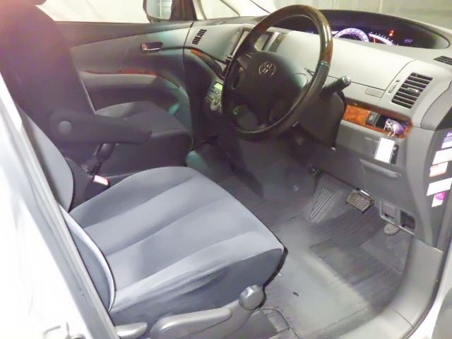 Toyota ESTIMA 2011 7930739-3