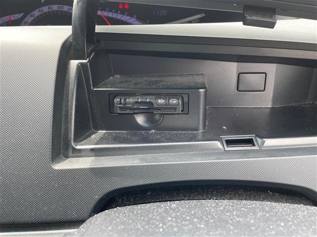 Toyota ESTIMA 2015 7930910-11