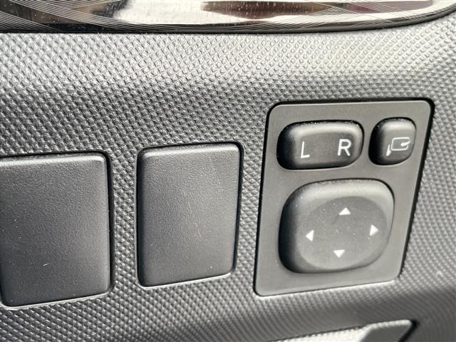 Toyota ESTIMA 2015 7931003-1