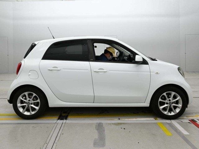Smart FORFOUR 2016 7933221-3