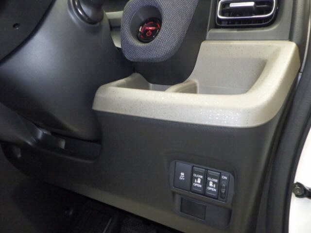 Honda FREED 2026 7930096-7