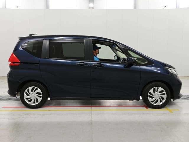 Honda FREED 2022 7930100-3