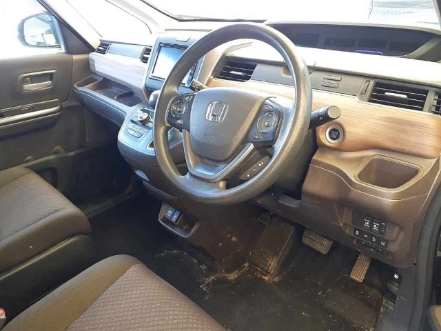 Honda FREED 2023 7930127-7