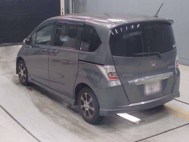 Honda FREED 2012 7930147-6