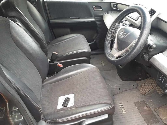 Honda FREED 2012 7930147-8