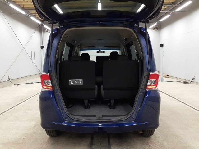 Honda FREED 2015 7930148-11