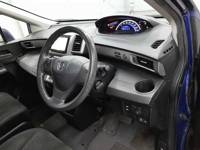 Honda FREED 2015 7930148-7
