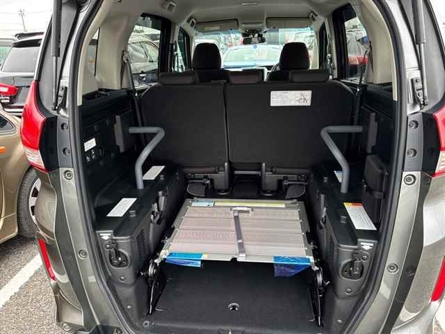 Honda FREED 2023 7930175-10
