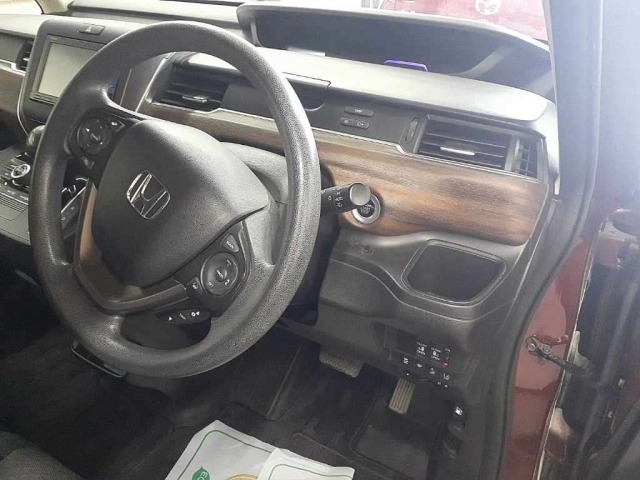 Honda FREED 2017 7930230-9