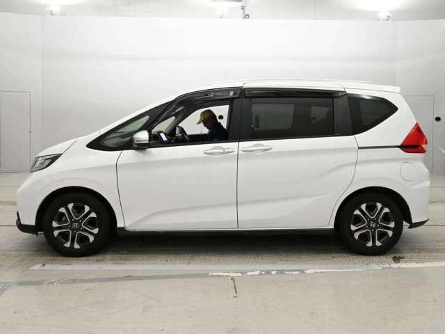 Honda FREED 2022 7930232-4