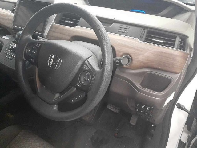 Honda FREED 2022 7930238-9