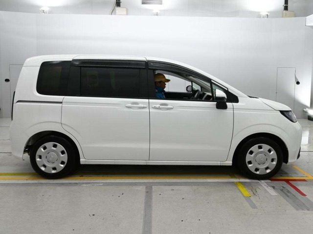 Honda FREED 2025 7930254-3