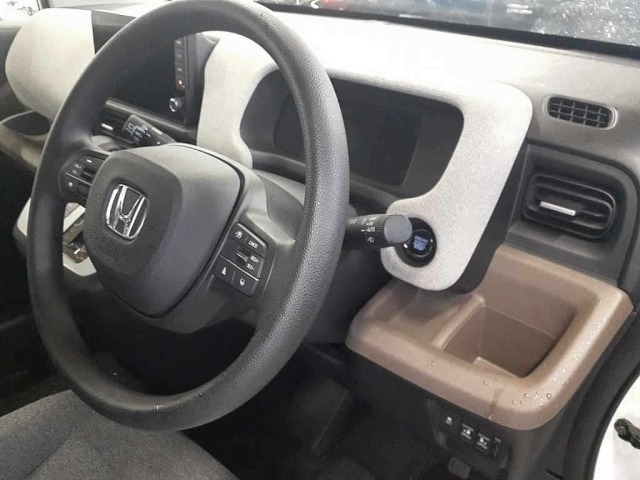 Honda FREED 2025 7930254-9