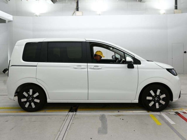 Honda FREED 2024 7930262-3