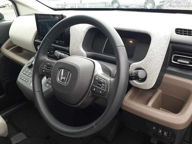 Honda FREED 2024 7930262-9