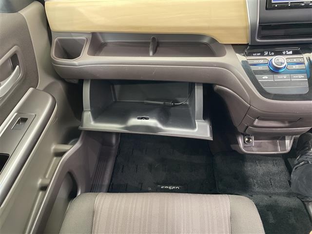 Honda FREED 2018 7931756-12