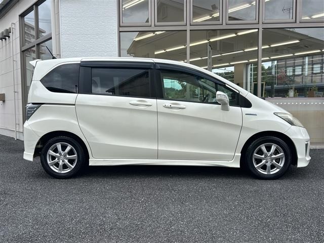Honda FREED 2012 7931946-22