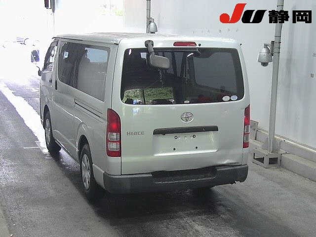 Toyota HIACE VAN 2017 7945152-1