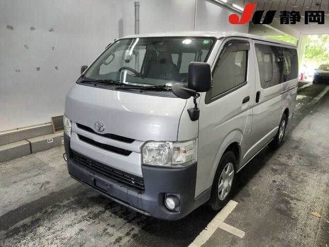 Toyota HIACE VAN 2017 7945152-4