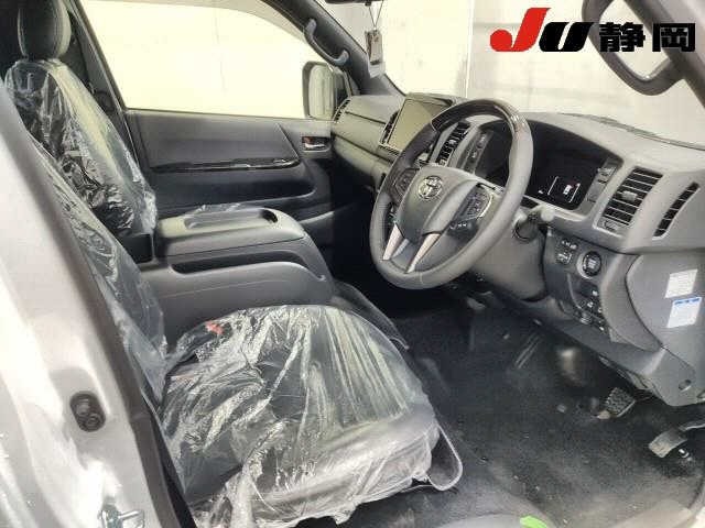 Toyota HIACE VAN 2026 7945153-3