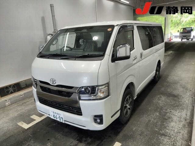 Toyota HIACE VAN 2026 7945153-4
