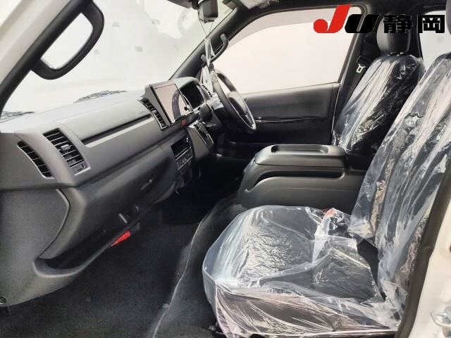 Toyota HIACE VAN 2026 7945153-6