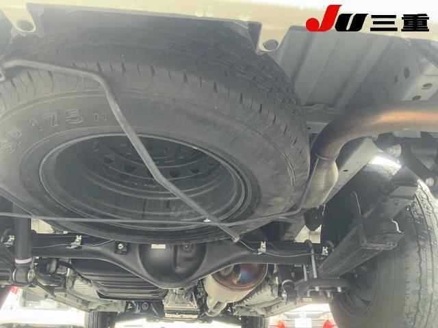 Toyota HIACE VAN 2024 7945159-30