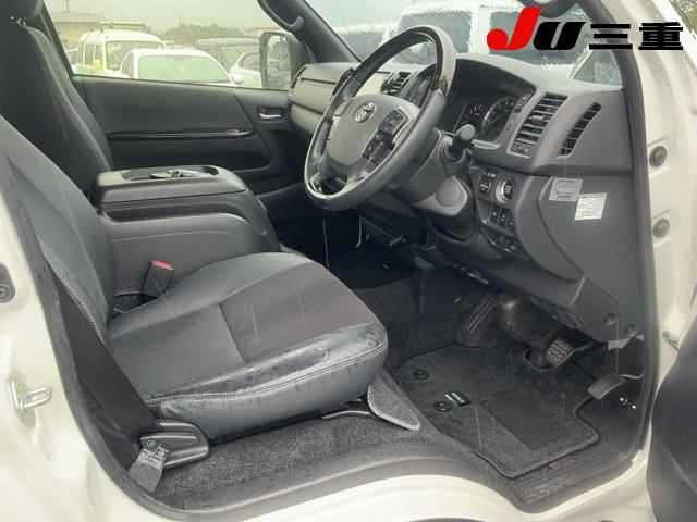 Toyota HIACE VAN 2024 7945159-4