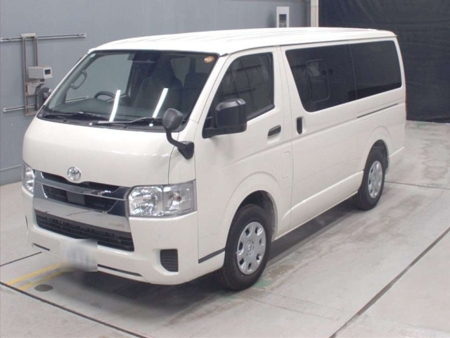 Toyota HIACE VAN 2025 7945165-0