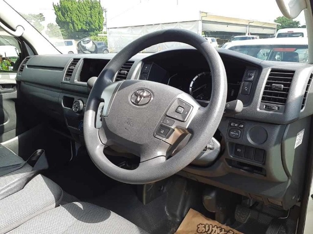 Toyota HIACE VAN 2025 7945165-7