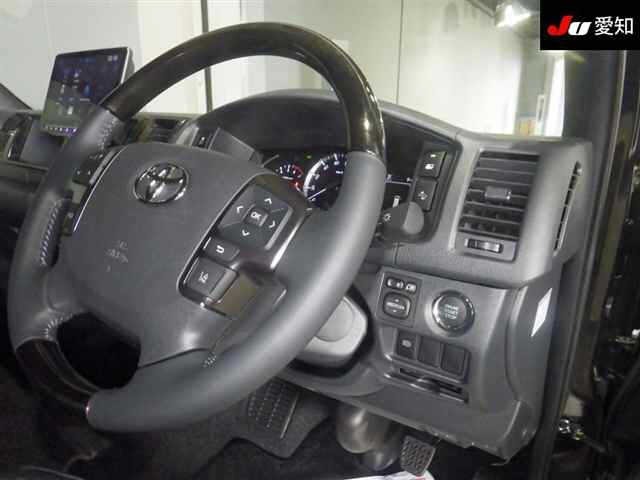 Toyota HIACE VAN 2025 7945170-5