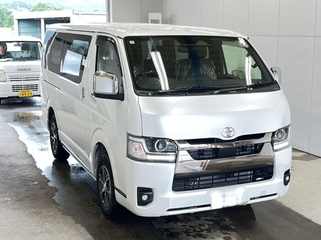 Toyota HIACE VAN 2026 7945172-4