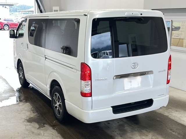 Toyota HIACE VAN 2026 7945172-5