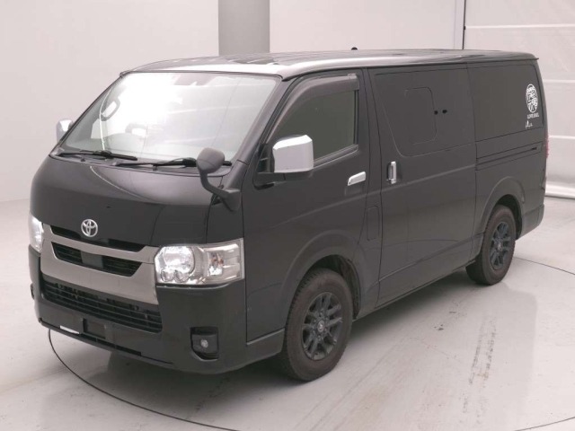 Toyota HIACE VAN 2022 7945179-0