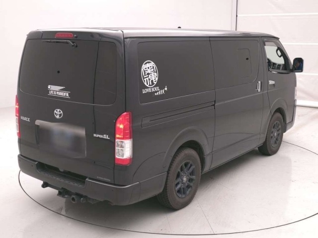 Toyota HIACE VAN 2022 7945179-1