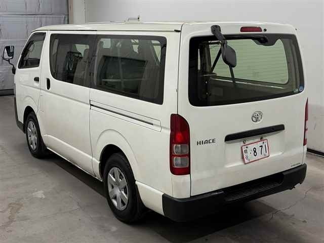 Toyota HIACE VAN 2017 7945183-1