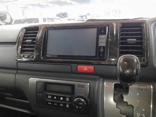 Toyota HIACE VAN 2016 7945196-12