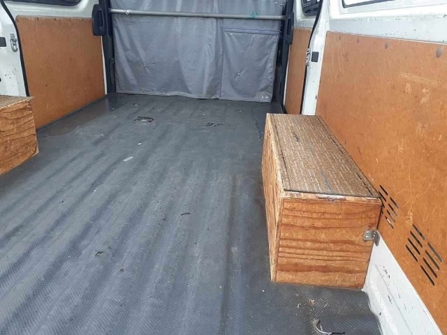 Toyota HIACE VAN 2016 7945197-12
