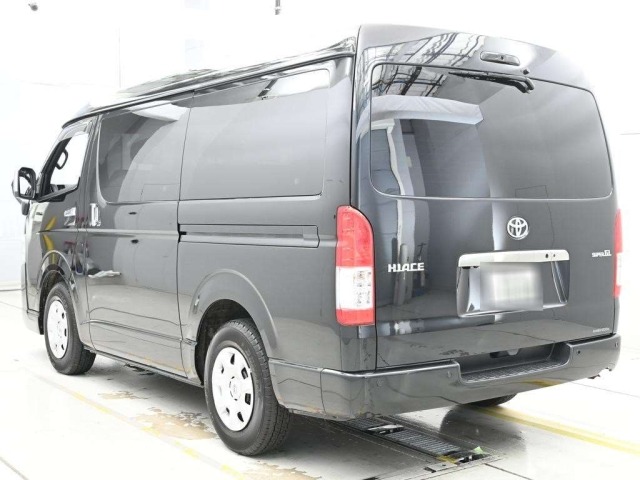 Toyota HIACE VAN 2024 7945200-6