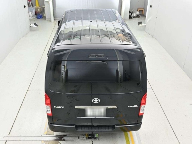 Toyota HIACE VAN 2024 7945200-8