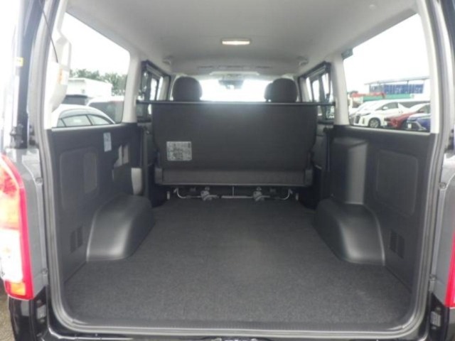 Toyota HIACE VAN 2026 7945204-3