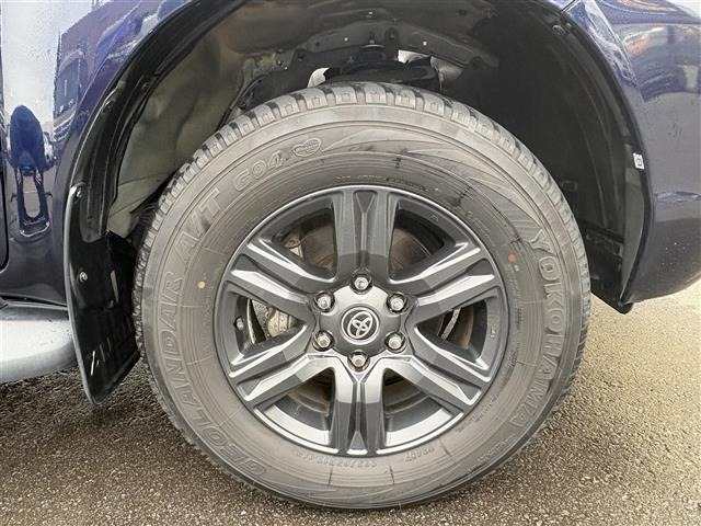 Toyota HILUX 2021 7942058-3