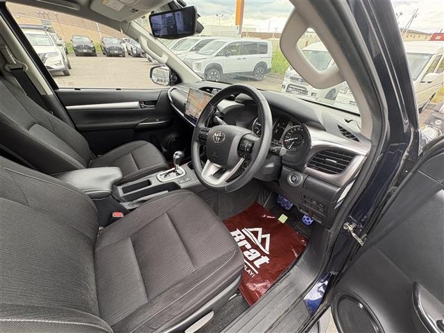 Toyota HILUX 2021 7942058-4
