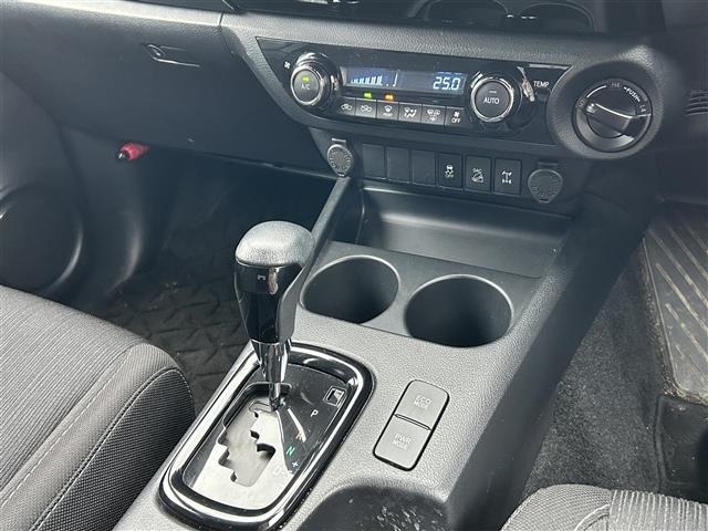 Toyota HILUX 2019 7942068-5