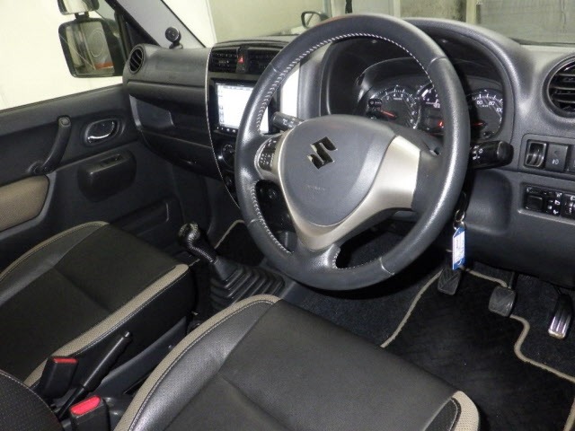Suzuki JIMNY 2017 7942753-3